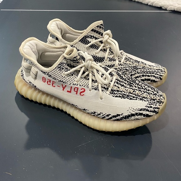 Yeezy Other - Yeezy 350 zebra